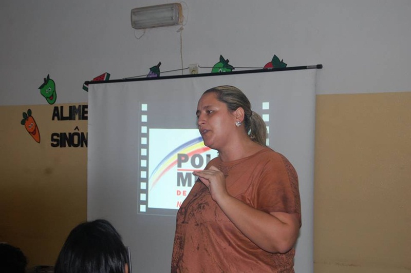 Diretor da E.M João D. Ferreira, Cynthia Carvalho.