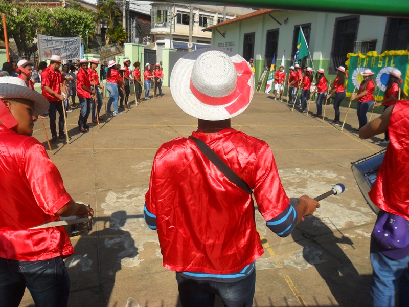 Apresentação do Mineiro-Pau.