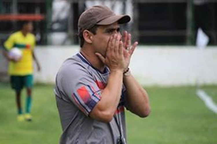Merica, melhor treinador da Copa Rio 2016.