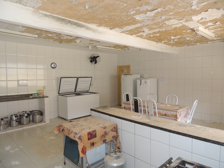Cozinha da E.M João Damasceno Ferreira.