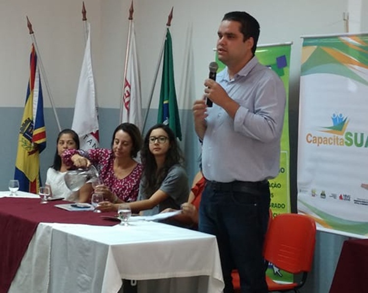Diego Pena representando o COGEMAS.