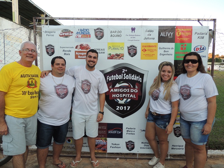 Provedor do HSS e organizadores do Futebol Solidário.