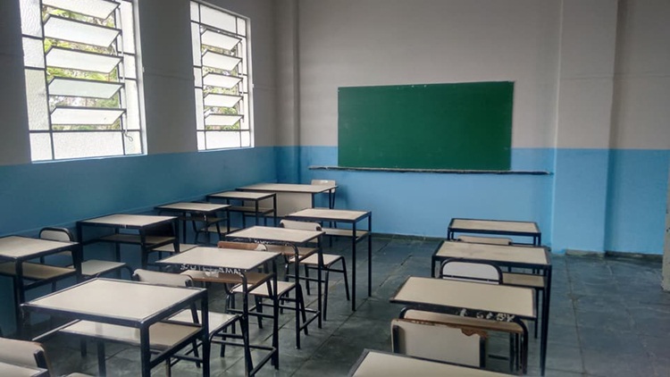 Sala de aula recuperada.